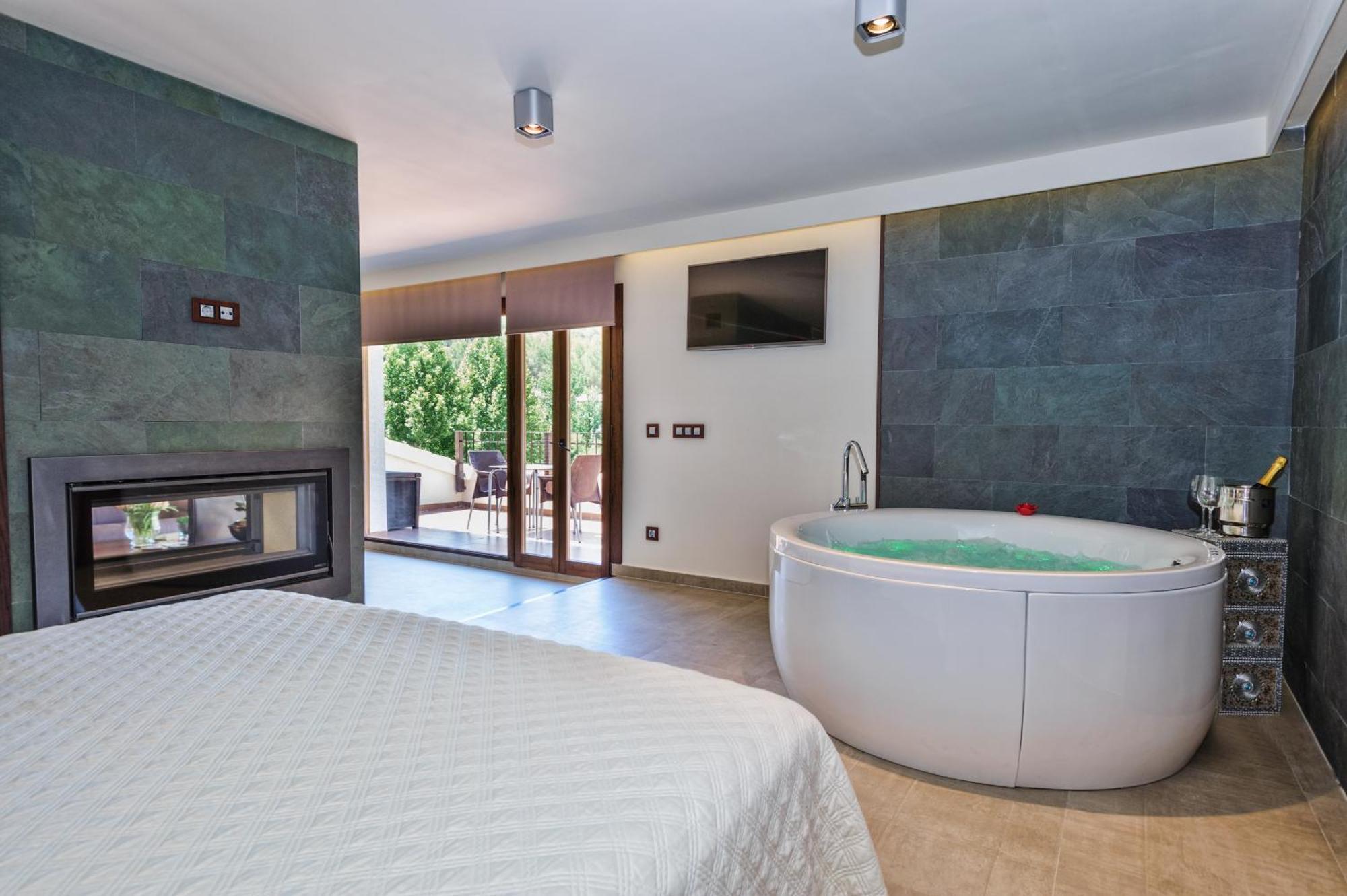 Suites Finca Los Olivos Alcala del Jucar Exteriör bild
